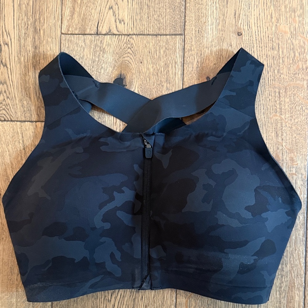 Lululemon Enlite Weave-Back Bra
High Support, 34E Cup